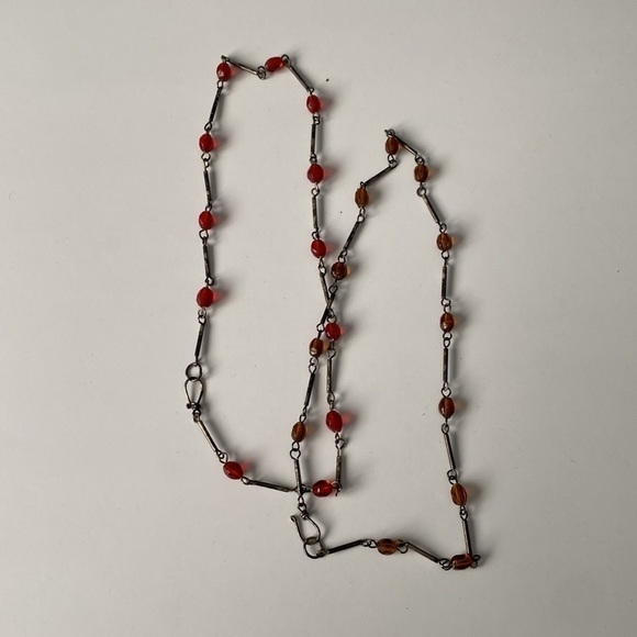 Two choker necklaces, red and brown - Picture 2 of 4